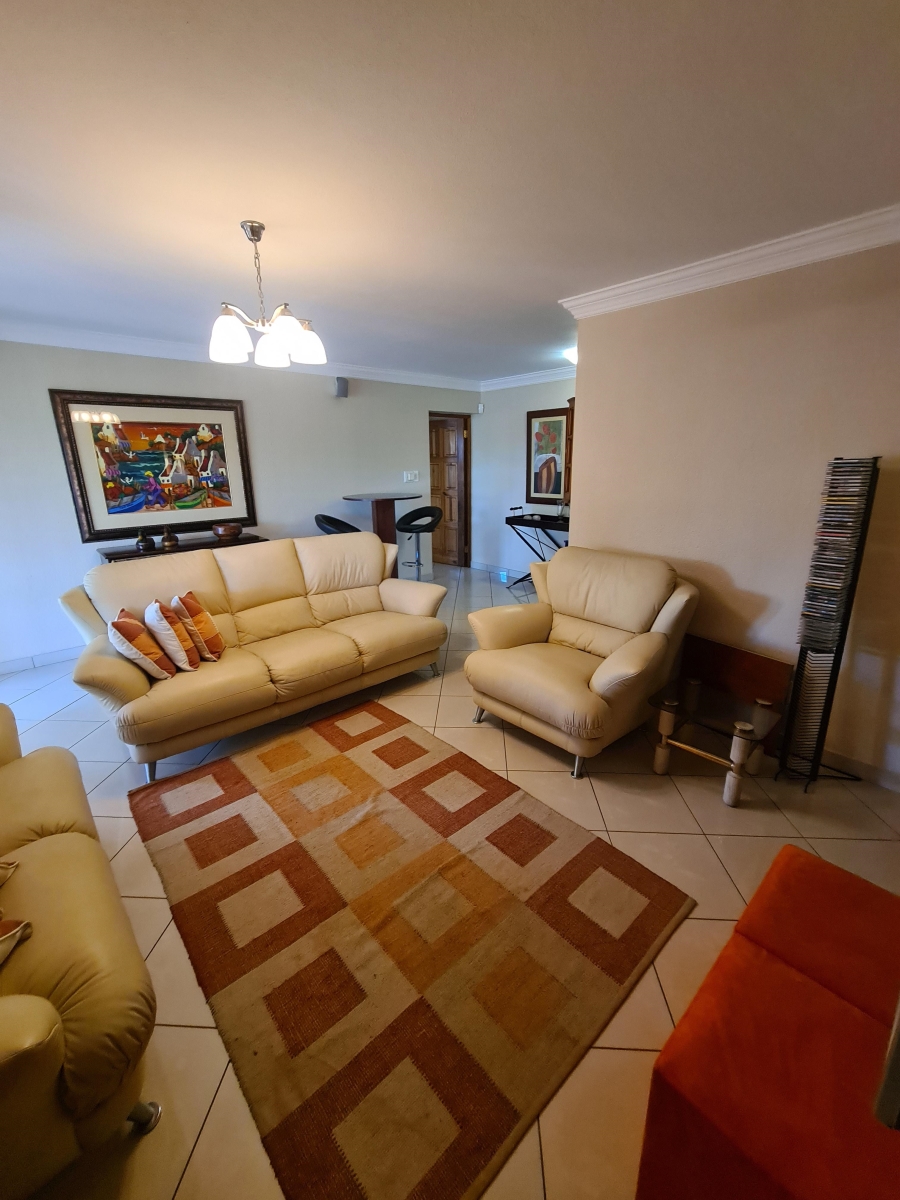 5 Bedroom Property for Sale in Maraldi Estate Free State
